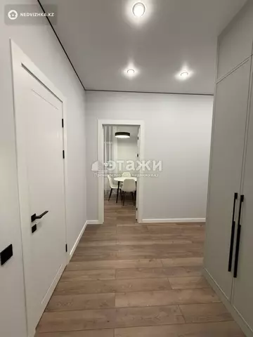 2-комнатная квартира, этаж 13 из 17, 65 м²