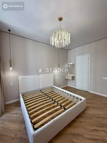 3-комнатная квартира, этаж 5 из 12, 65 м²