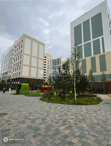 3-комнатная квартира, этаж 2 из 9, 96 м²