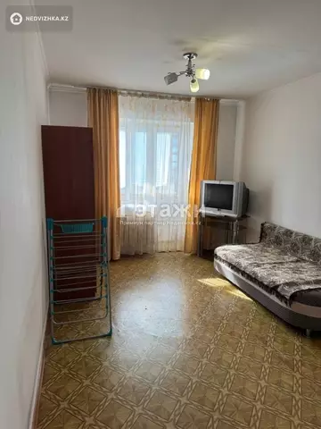 1-комнатная квартира, этаж 7 из 10, 49 м²