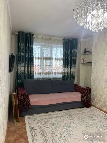 2-комнатная квартира, этаж 7 из 10, 64 м²