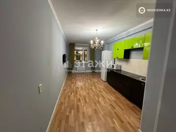 1-комнатная квартира, этаж 19 из 21, 70 м²