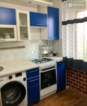 1-комнатная квартира, этаж 3 из 5, 31 м²