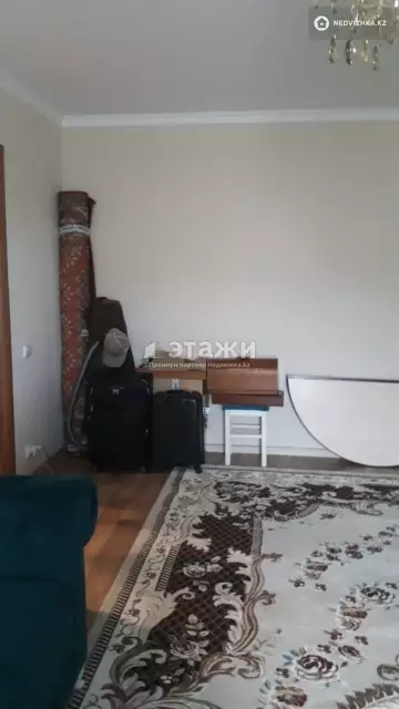 2-комнатная квартира, этаж 3 из 5, 52 м²