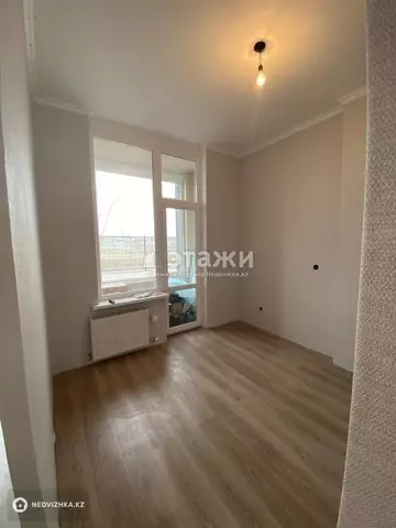 2-комнатная квартира, этаж 7 из 14, 32 м²
