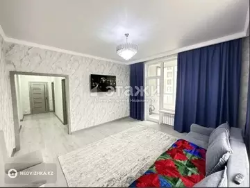 2-комнатная квартира, этаж 3 из 18, 66 м²