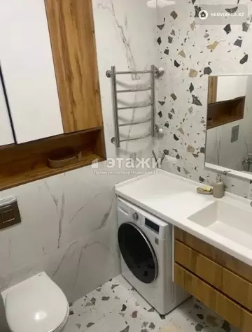 2-комнатная квартира, этаж 3 из 7, 64 м²