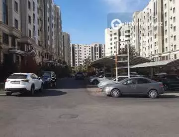 2-комнатная квартира, этаж 6 из 6, 55 м², на длительный срок