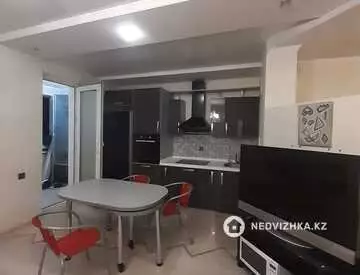 2-комнатная квартира, этаж 6 из 6, 55 м², на длительный срок