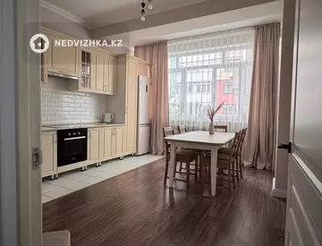 2-комнатная квартира, этаж 3 из 18, 88 м²