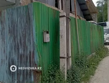 4-комнатная часть дома, 6 соток, 135 м²
