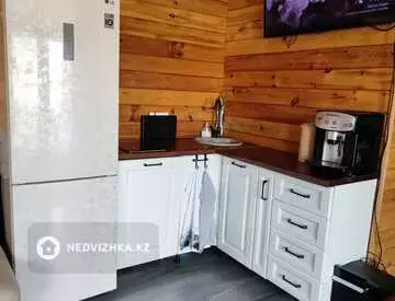 2-комнатный дом, 7 соток, 60 м²