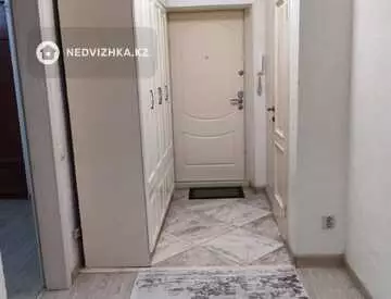 4-комнатная квартира, этаж 3 из 8, 95 м²
