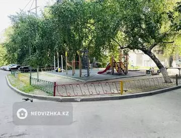 1-комнатная квартира, этаж 5 из 9, 99 м²