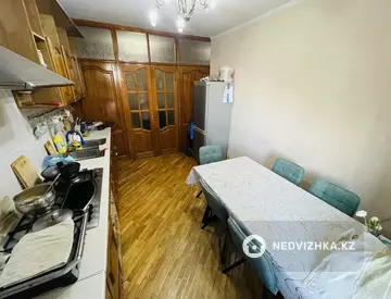 1-комнатная квартира, этаж 5 из 9, 99 м²