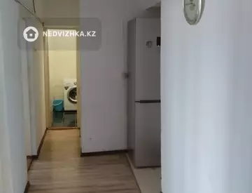 3-комнатная квартира, этаж 2 из 4, 70 м², на длительный срок