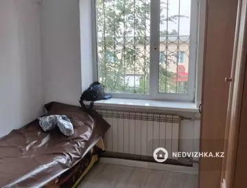 3-комнатная квартира, этаж 2 из 4, 70 м², на длительный срок