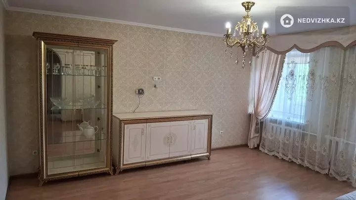 70 м², 3-комнатная квартира, этаж 4 из 6, 70 м², изображение - 1