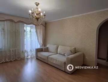 3-комнатная квартира, этаж 4 из 6, 70 м²
