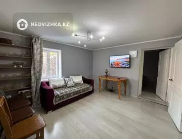 4-комнатная часть дома, 4.7 соток, 60 м²