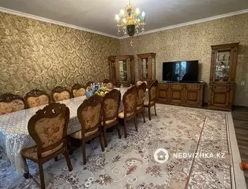 4-комнатный дом, 4 соток, 155 м²