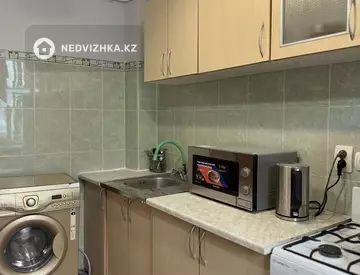 1-комнатная квартира, этаж 2 из 5, 38 м², на длительный срок