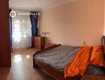 3-комнатная квартира, этаж 2 из 5, 57 м²