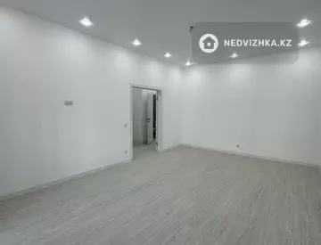 2-комнатная квартира, этаж 1 из 5, 77 м²
