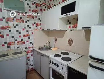 1-комнатная квартира, этаж 1 из 5, 30 м²