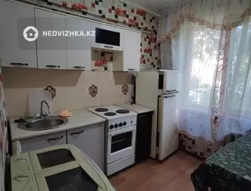 1-комнатная квартира, этаж 1 из 5, 30 м²