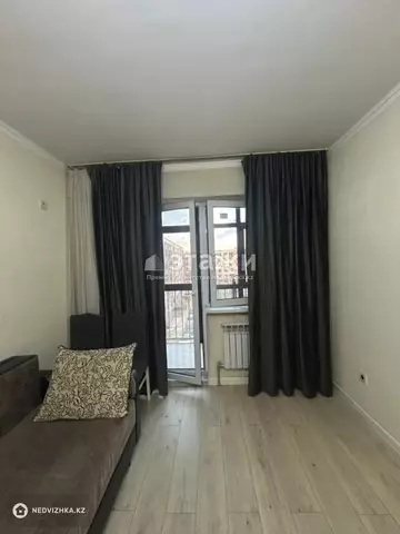1-комнатная квартира, этаж 5 из 10, 30 м²
