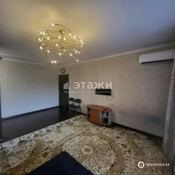 3-комнатная квартира, этаж 2 из 9, 66 м²