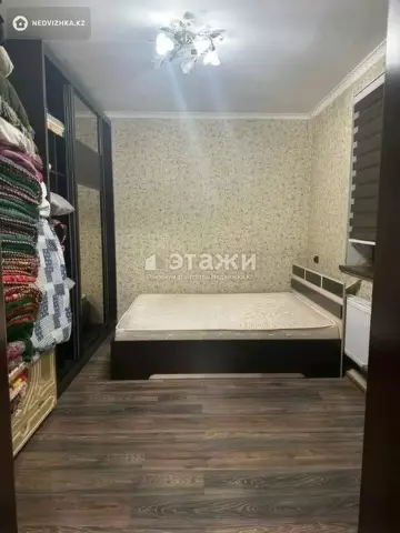 2-комнатная квартира, этаж 11 из 21, 55 м²