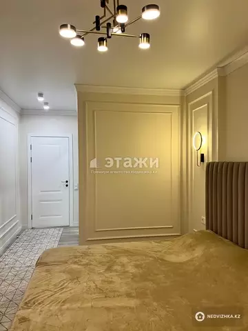 3-комнатная квартира, этаж 4 из 13, 82 м², на длительный срок