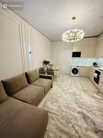 2-комнатная квартира, этаж 11 из 12, 50 м², на длительный срок