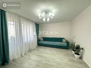 2-комнатная квартира, этаж 3 из 5, 56 м²