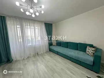 2-комнатная квартира, этаж 3 из 5, 56 м²