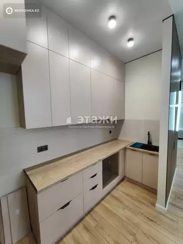 3-комнатная квартира, этаж 11 из 12, 60 м²