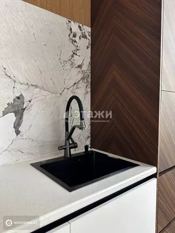 76 м², 2-комнатная квартира, этаж 2 из 8, 76 м², изображение - 6