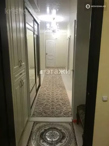 3-комнатная квартира, этаж 8 из 9, 88 м²
