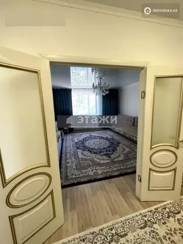 2-комнатная квартира, этаж 3 из 5, 63 м²
