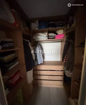 2-комнатная квартира, этаж 4 из 9, 54 м²