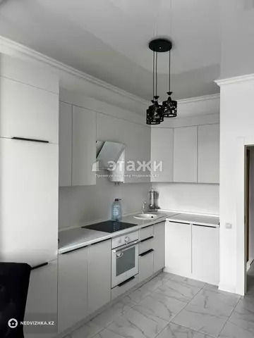 2-комнатная квартира, этаж 3 из 8, 66 м²