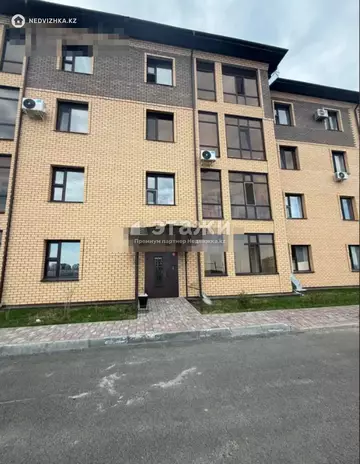 3-комнатная квартира, этаж 2 из 5, 113 м²