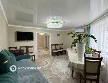 3-комнатная квартира, этаж 2 из 9, 100 м²