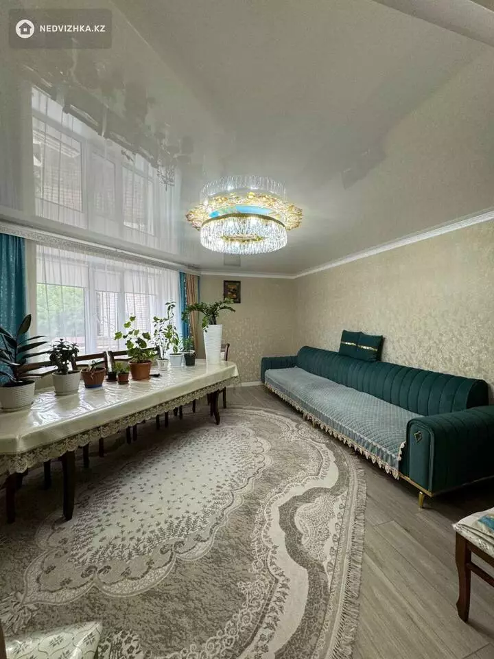 100 м², 3-комнатная квартира, этаж 2 из 9, 100 м², изображение - 1