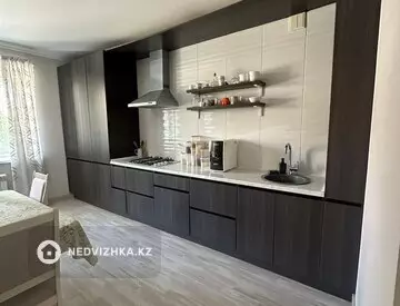 3-комнатная квартира, этаж 2 из 5, 106 м²