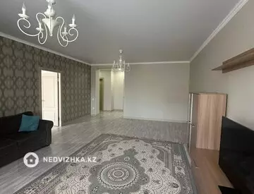 3-комнатная квартира, этаж 2 из 5, 106 м²