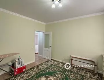 3-комнатная квартира, этаж 2 из 5, 101 м²