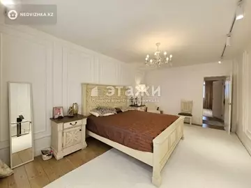 2-комнатная квартира, этаж 5 из 5, 63 м²